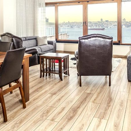 Ferienwohnung Flat With Sea View Near Uskudar Ferry Station Istanbul Exterior foto