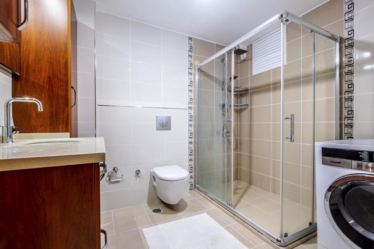 Ferienwohnung Flat With Sea View Near Uskudar Ferry Station Istanbul Exterior foto